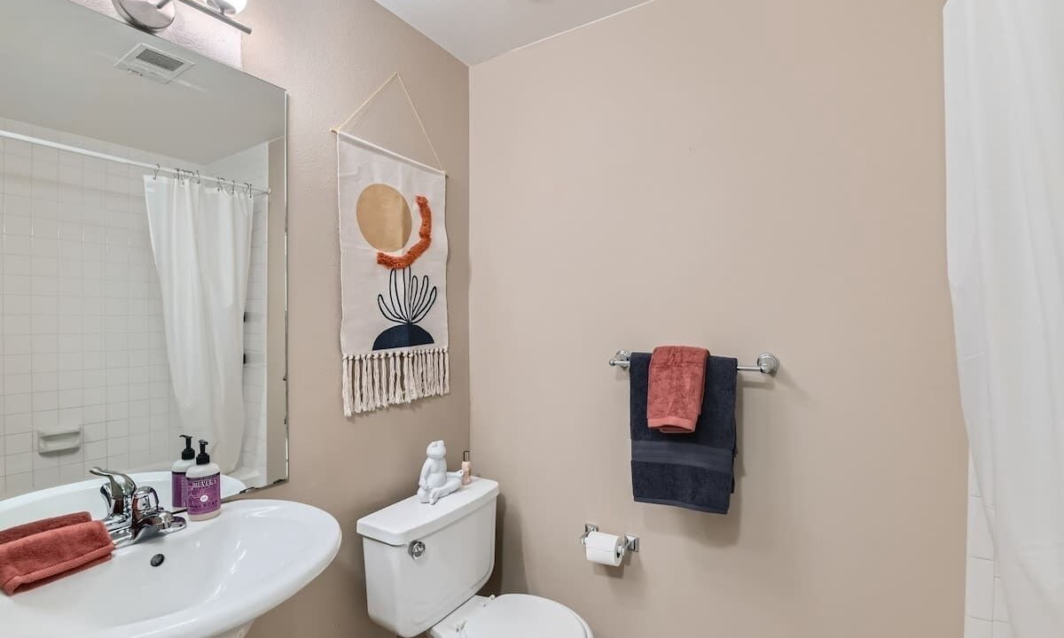Photo of Bathroom in Noble Park