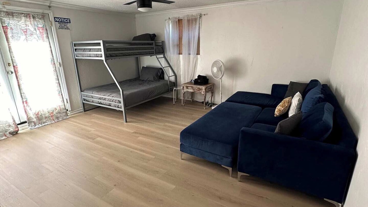 Photo of Livingroom in Quail Creek