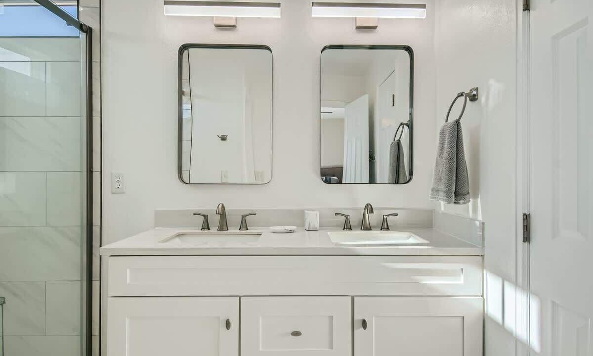 Photo of Bathroom in Thornton