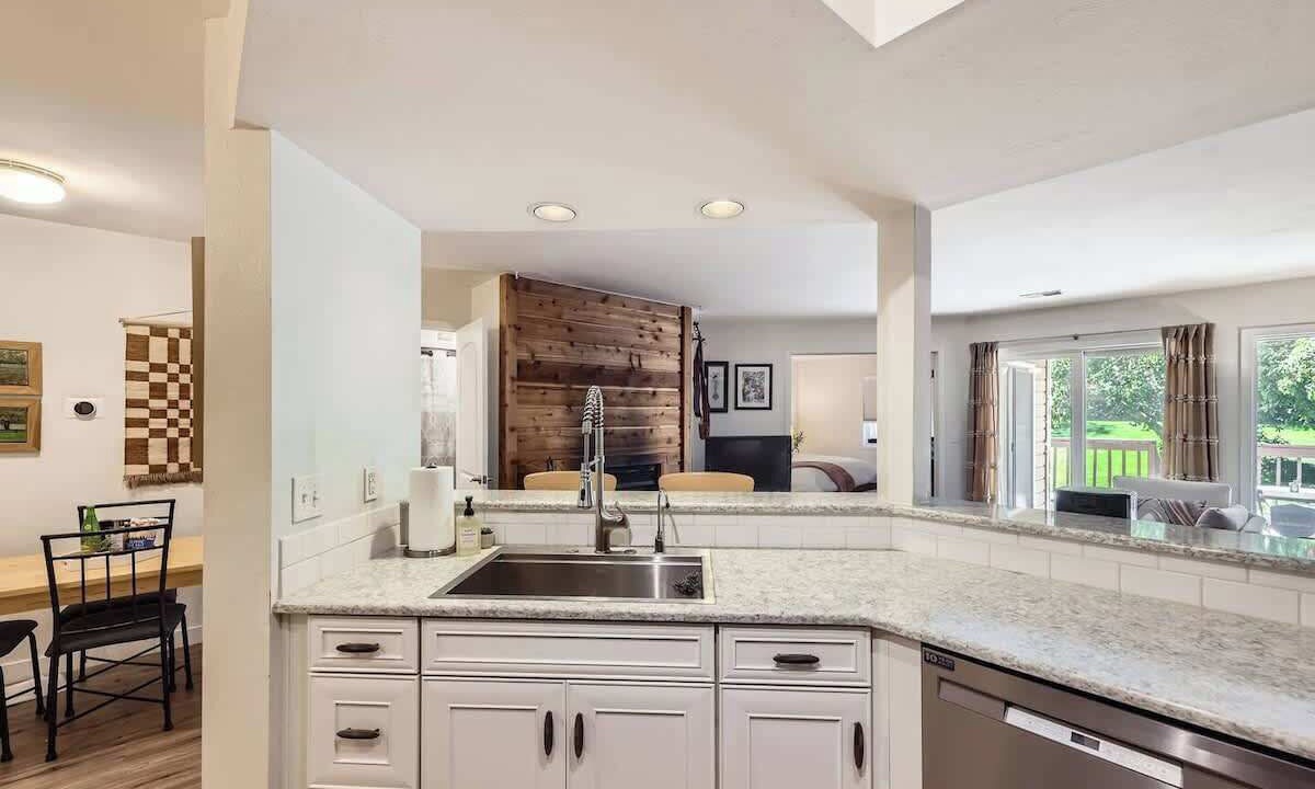 Photo of Bedroom in Baseline Sub
