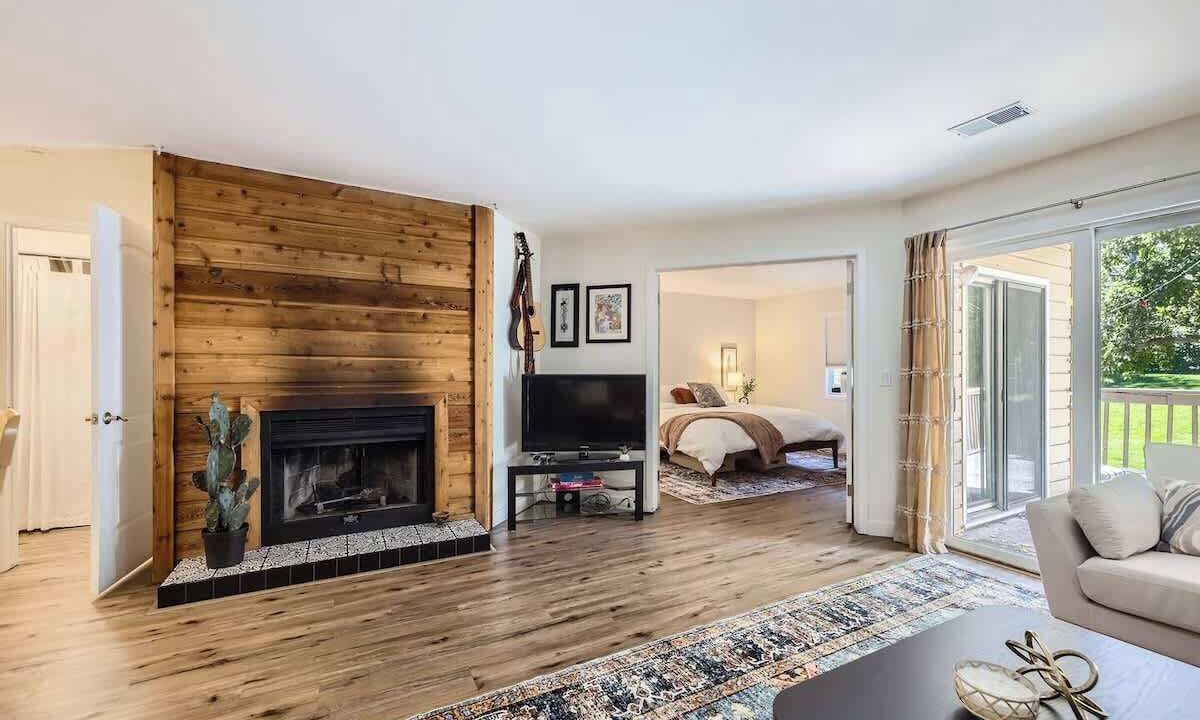 Photo of Bedroom in Baseline Sub