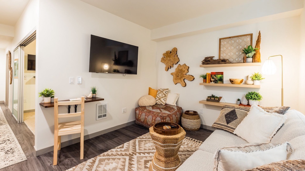 Photo of Livingroom in Central Tacoma