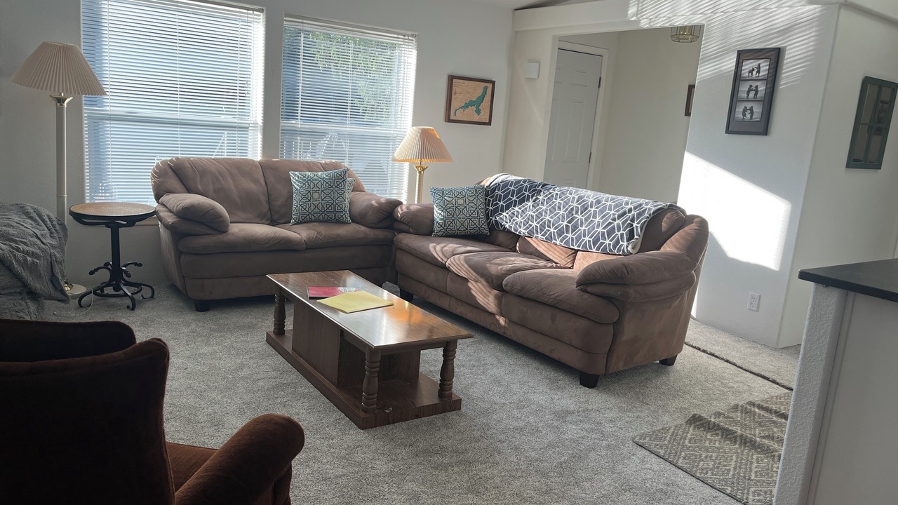 Photo of Livingroom in Newport