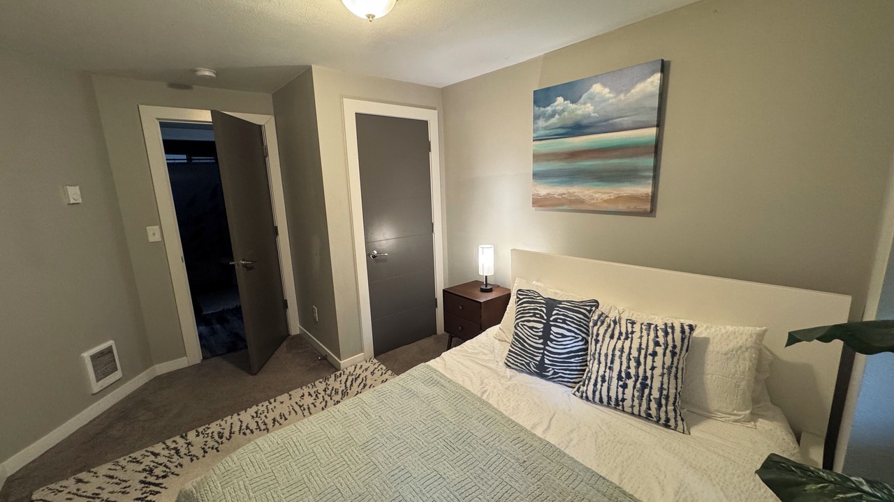 Photo of Bedroom in Northgate