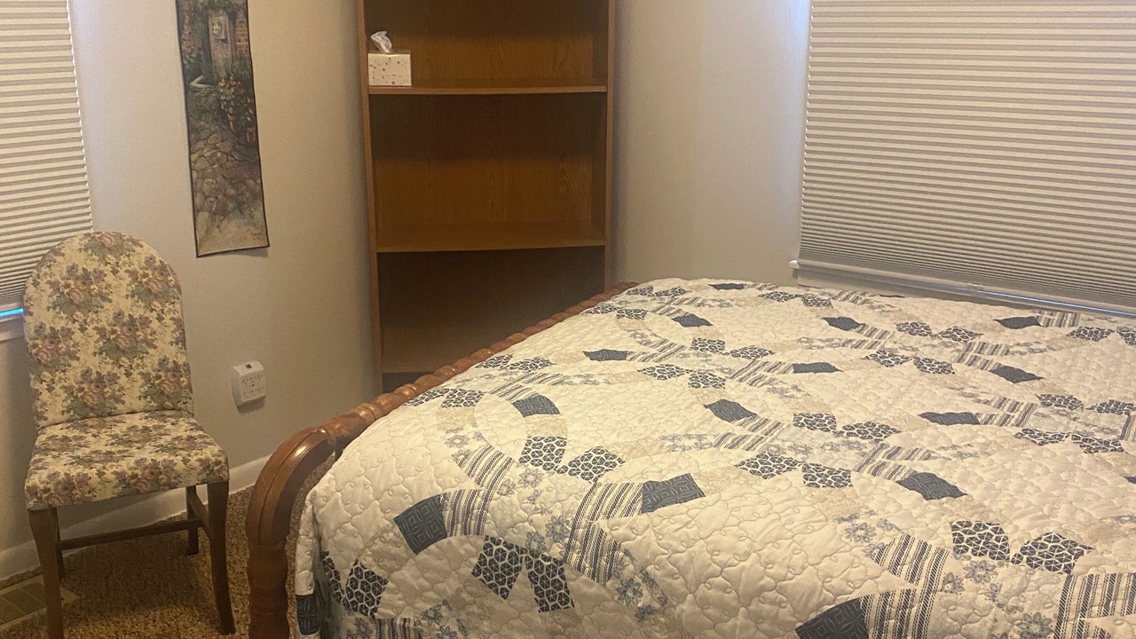 Photo of Bedroom in Hutchinson