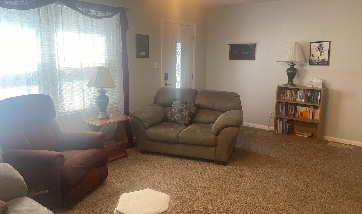 Photo of Livingroom in Hutchinson