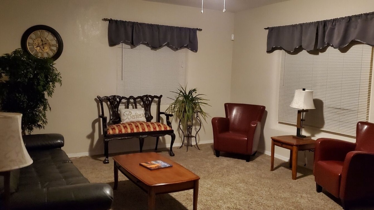 Photo of Livingroom in Polvadera