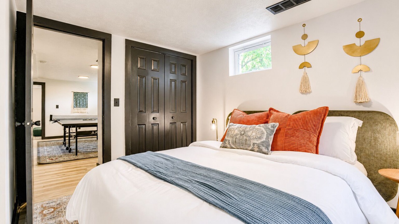 Photo of Bedroom in East Campus