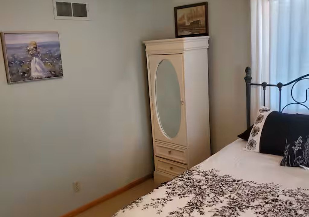 Photo of Bedroom in Excelsior Springs