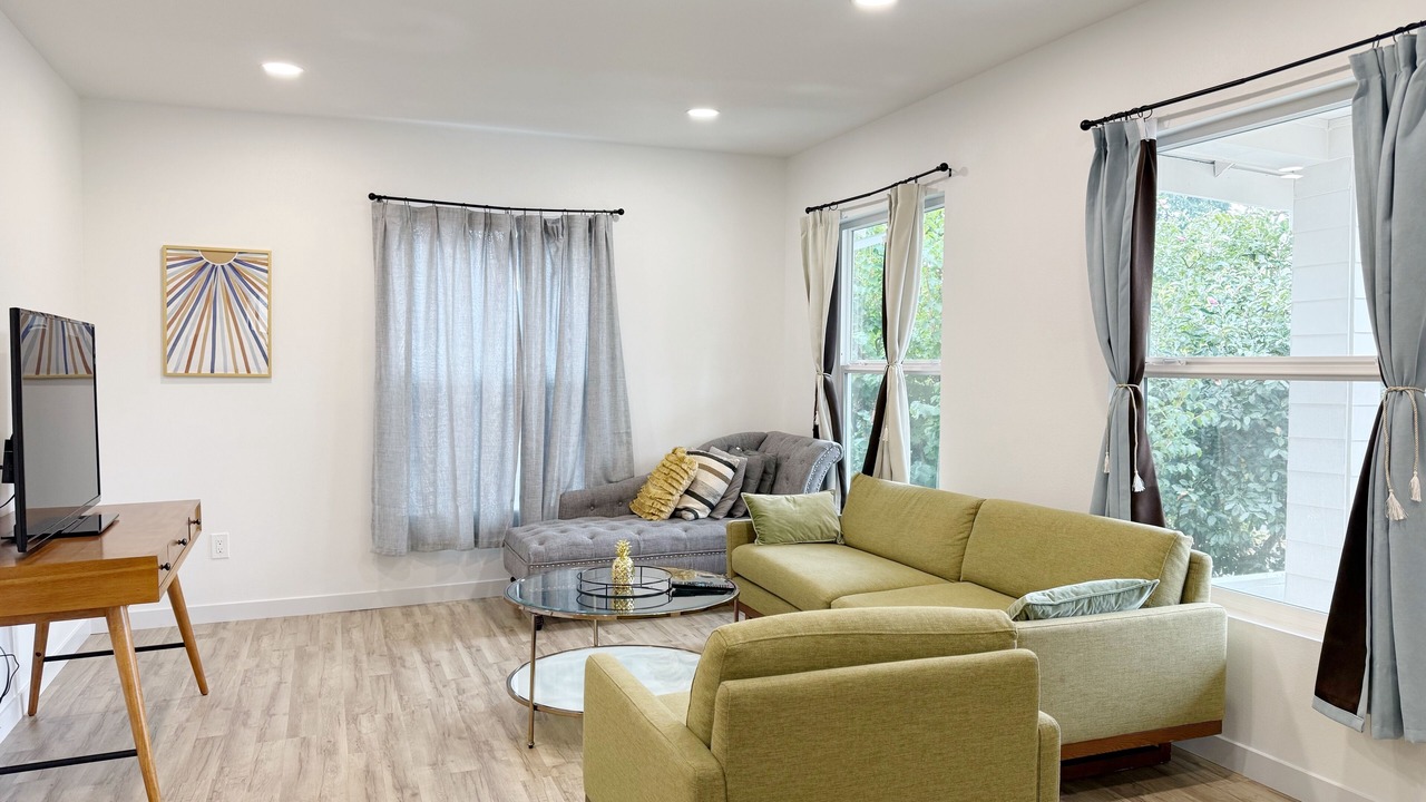 Photo of Livingroom in Mount Baker