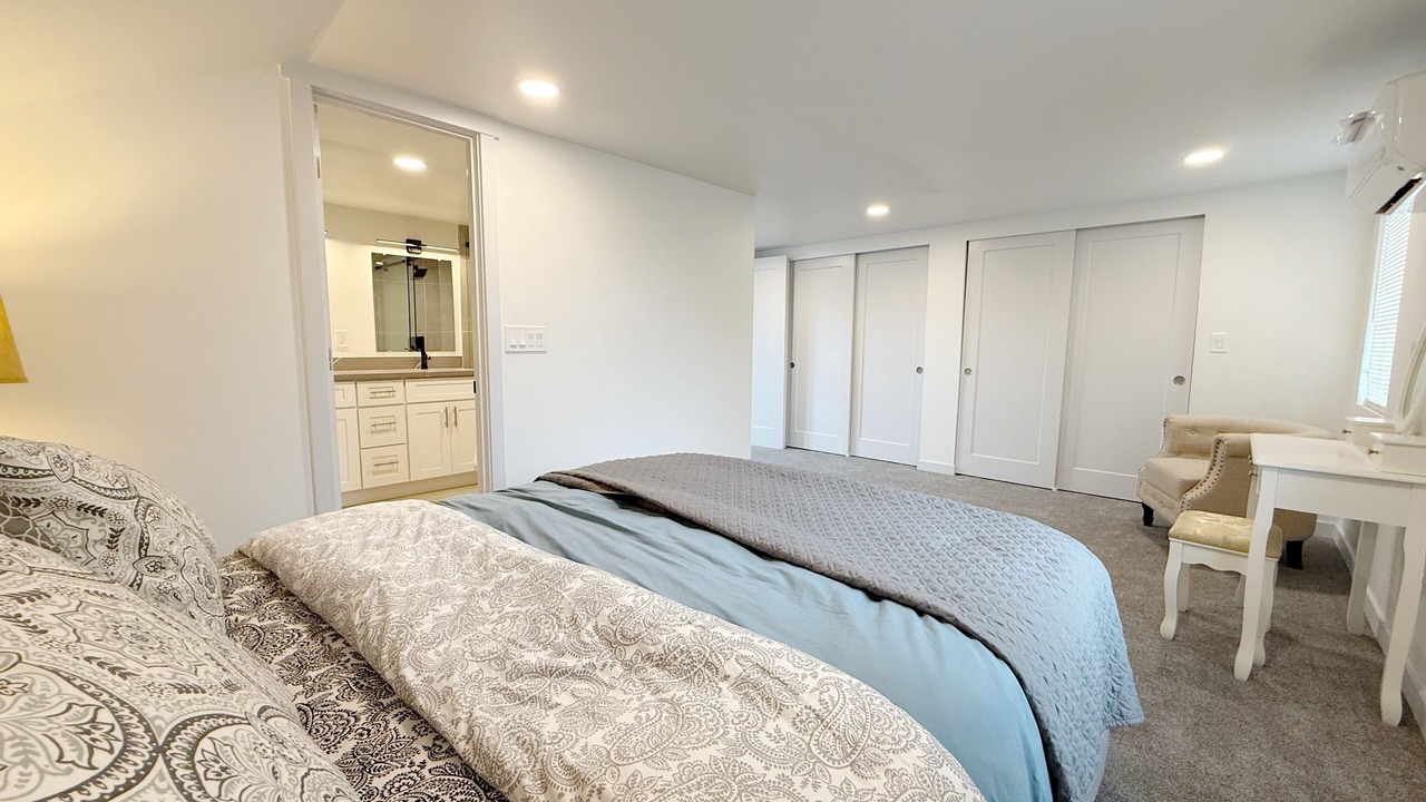 Photo of Bedroom in Mount Baker