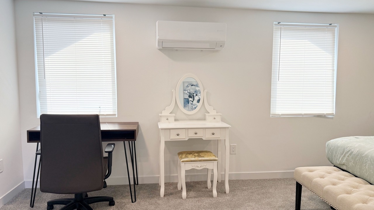 Photo of Bedroom in Mount Baker