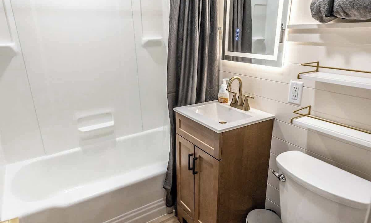 Photo of Bathroom in Lincoln