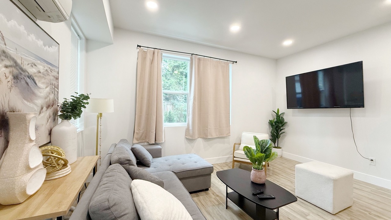 Photo of Bedroom in Mount Baker