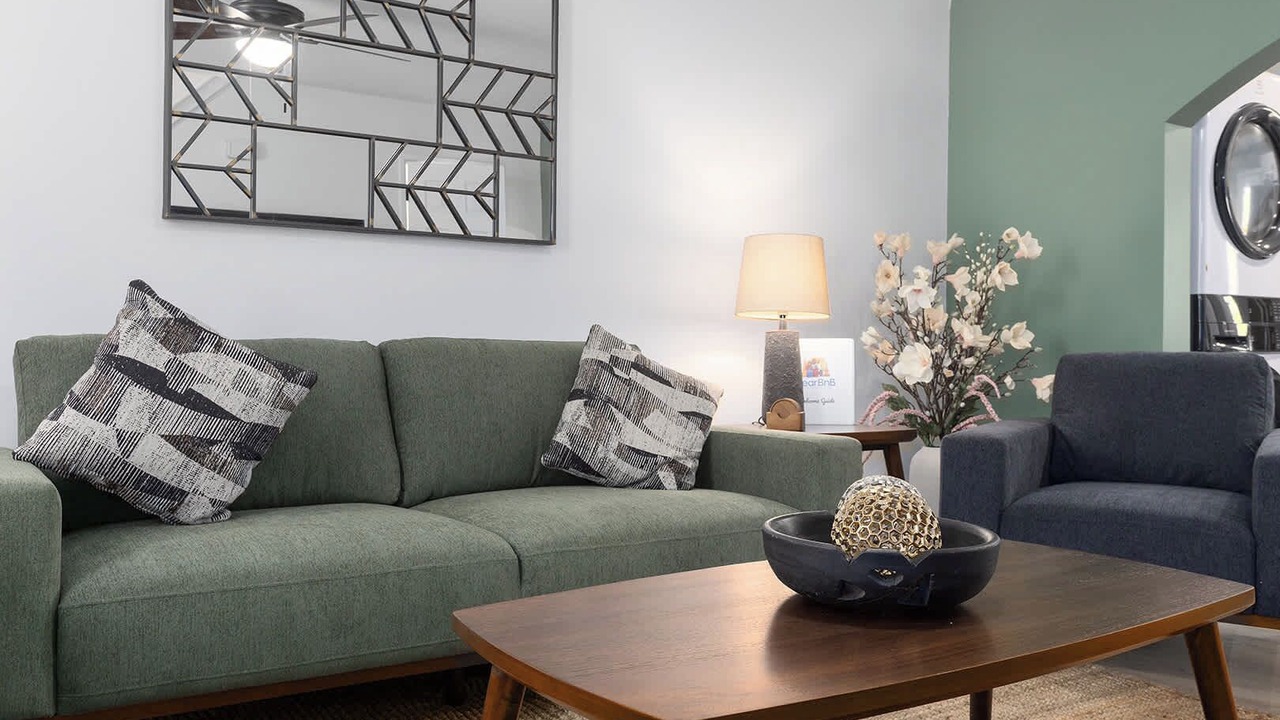 Photo of Livingroom in Lenexa