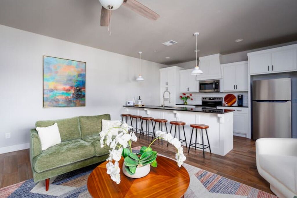 Photo of Livingroom in Central Oklahoma City