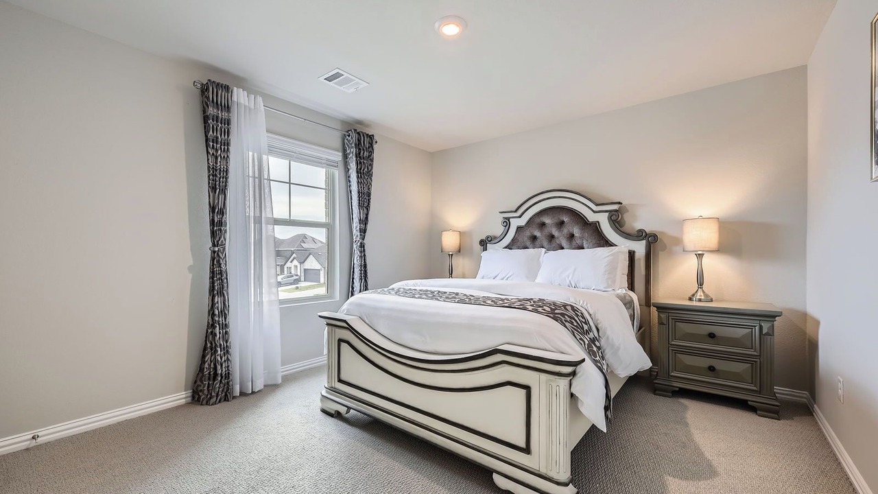 Photo of Bedroom in Haslet