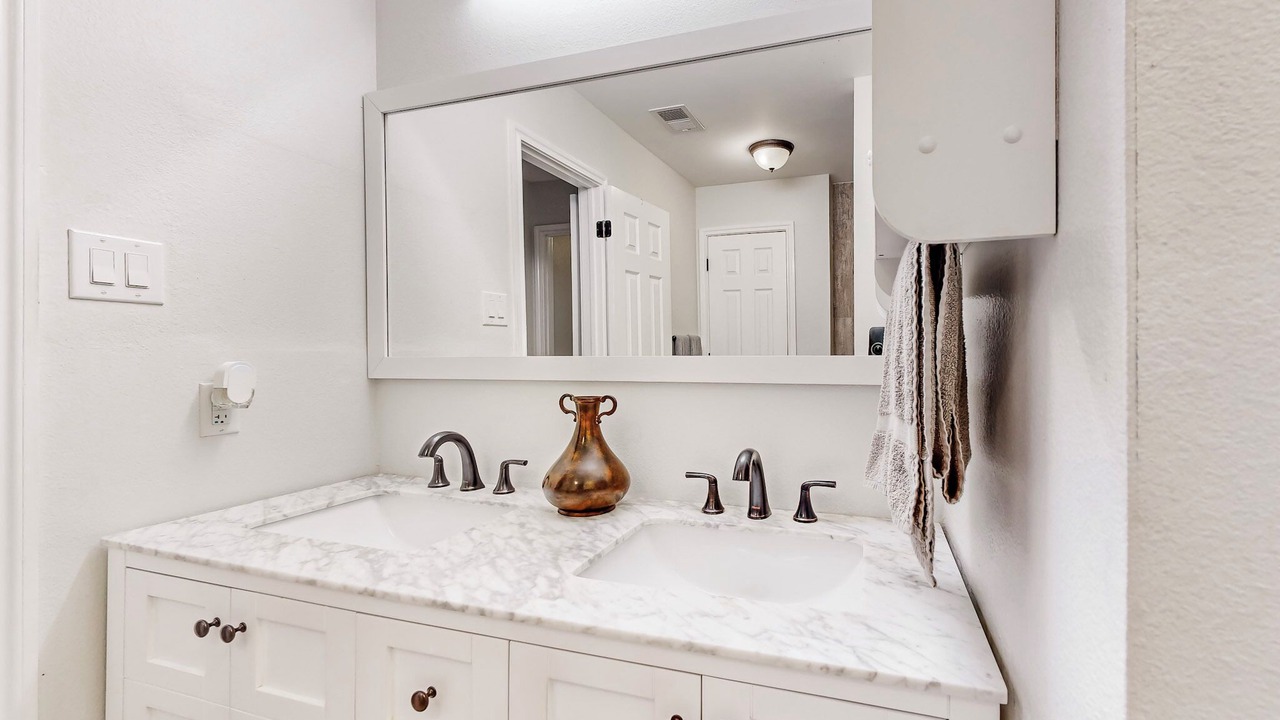Photo of Bathroom in Frisco