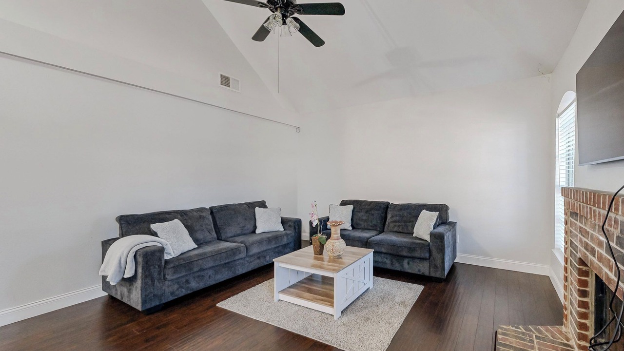 Photo of Livingroom in Frisco