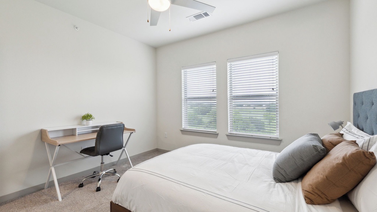 Photo of Bedroom in Cleburne