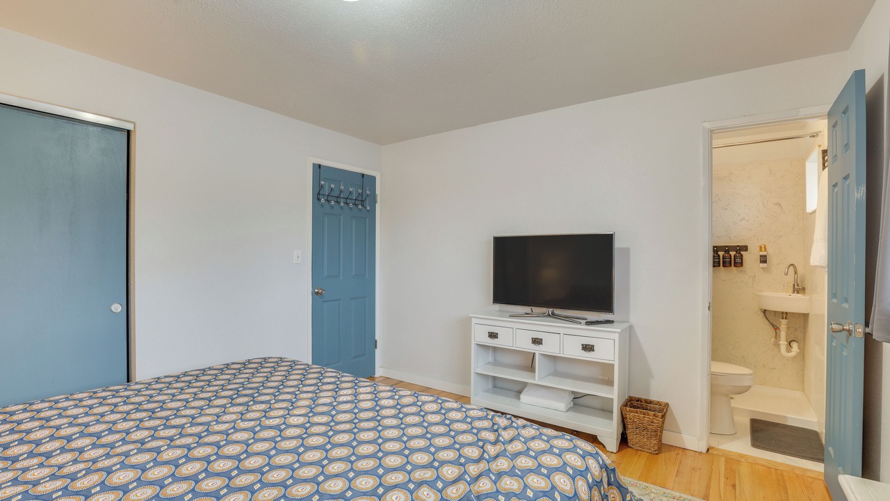 Photo of Bedroom in South Beacon Hill