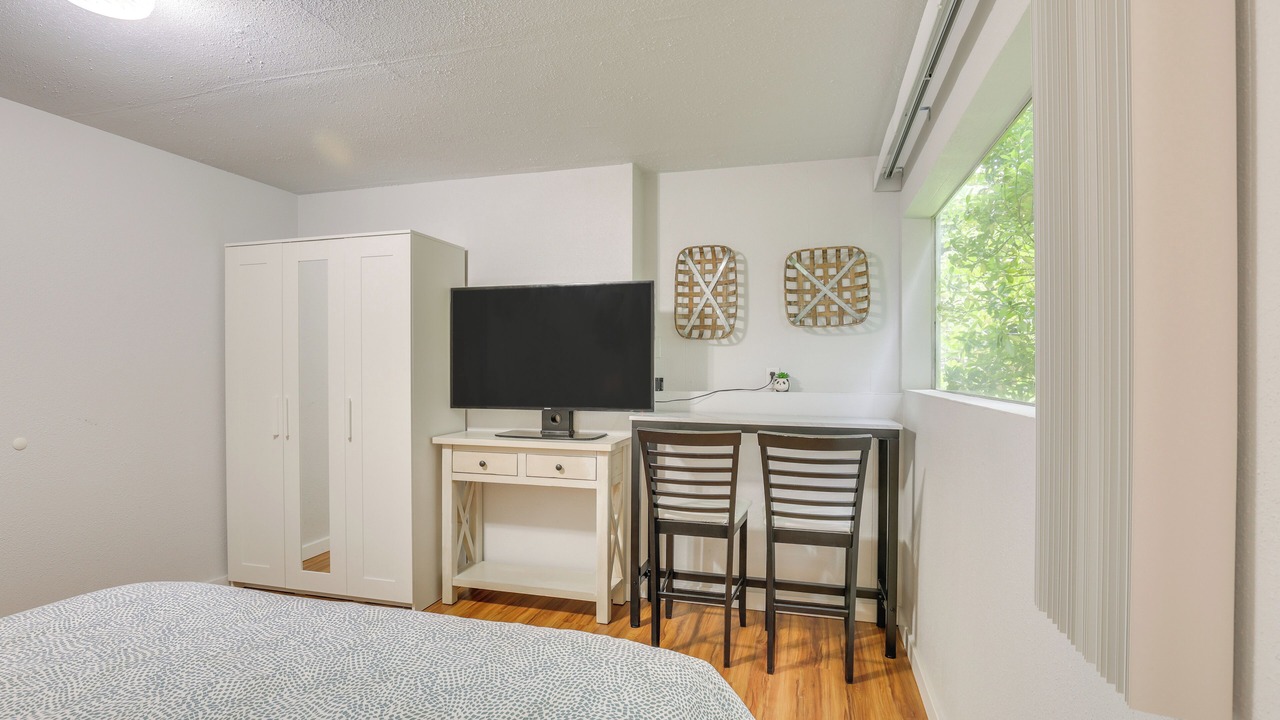 Photo of Bedroom in South Beacon Hill