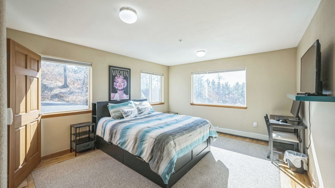 Photo of Bedroom in Castle Pines