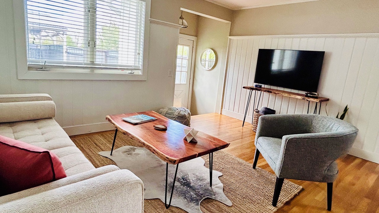 Photo of Livingroom in Lafayette