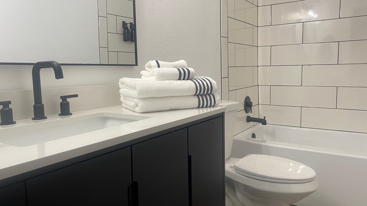 Photo of Bathroom in East Lawrence