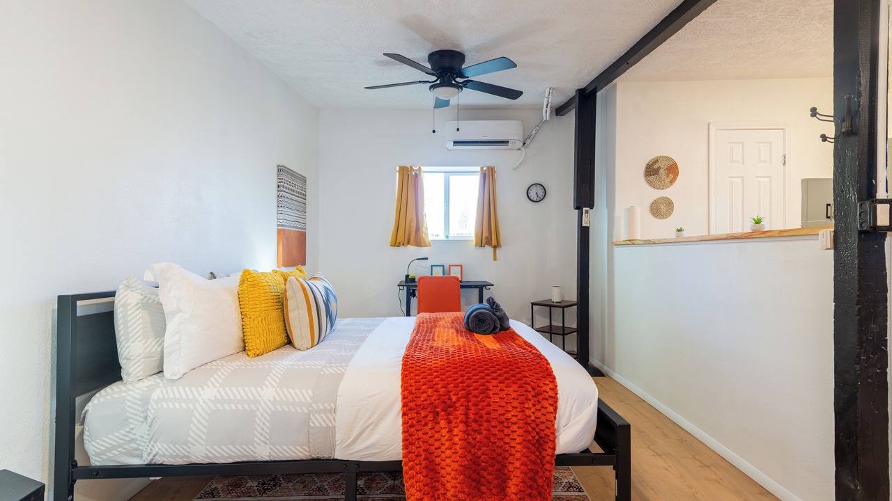 Photo of Bedroom in Nob Hill