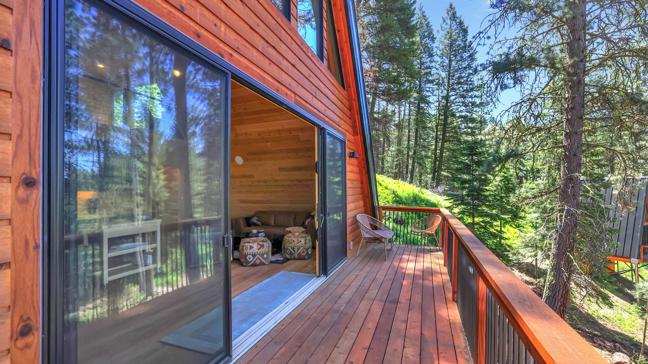 Photo of Patio Balcony in Cascade
