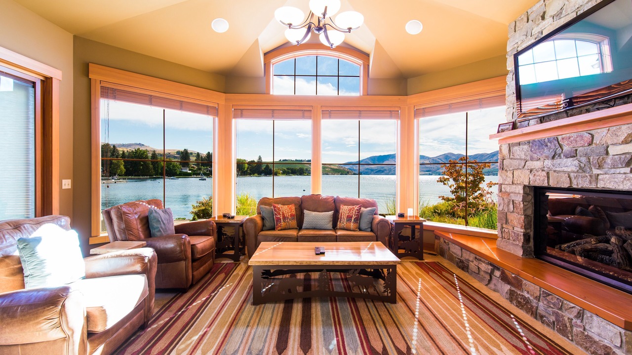 Photo of Livingroom in Manson