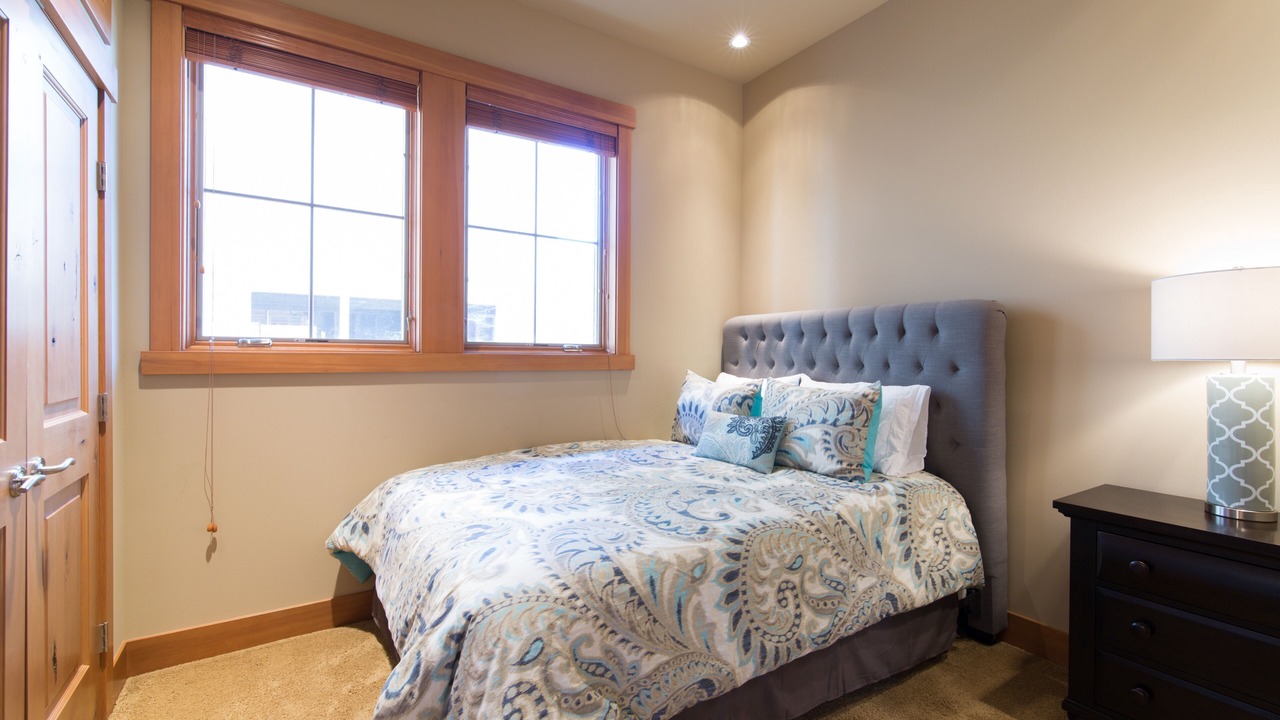 Photo of Bedroom in Manson