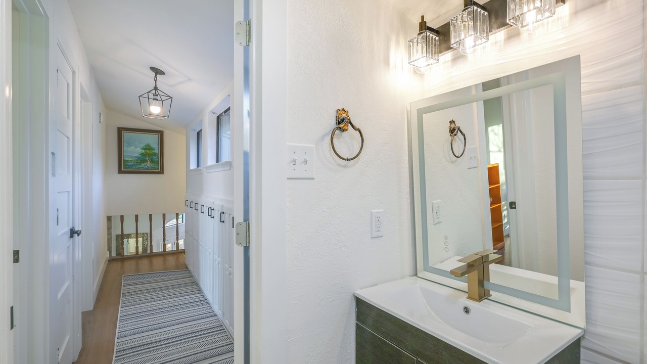 Photo of Bathroom in Granbury