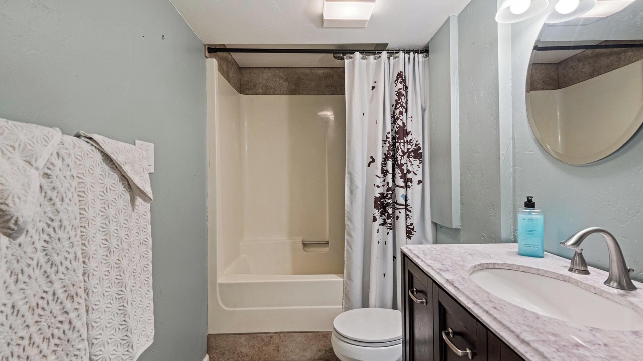 Photo of Bathroom in East Old Golden Rd