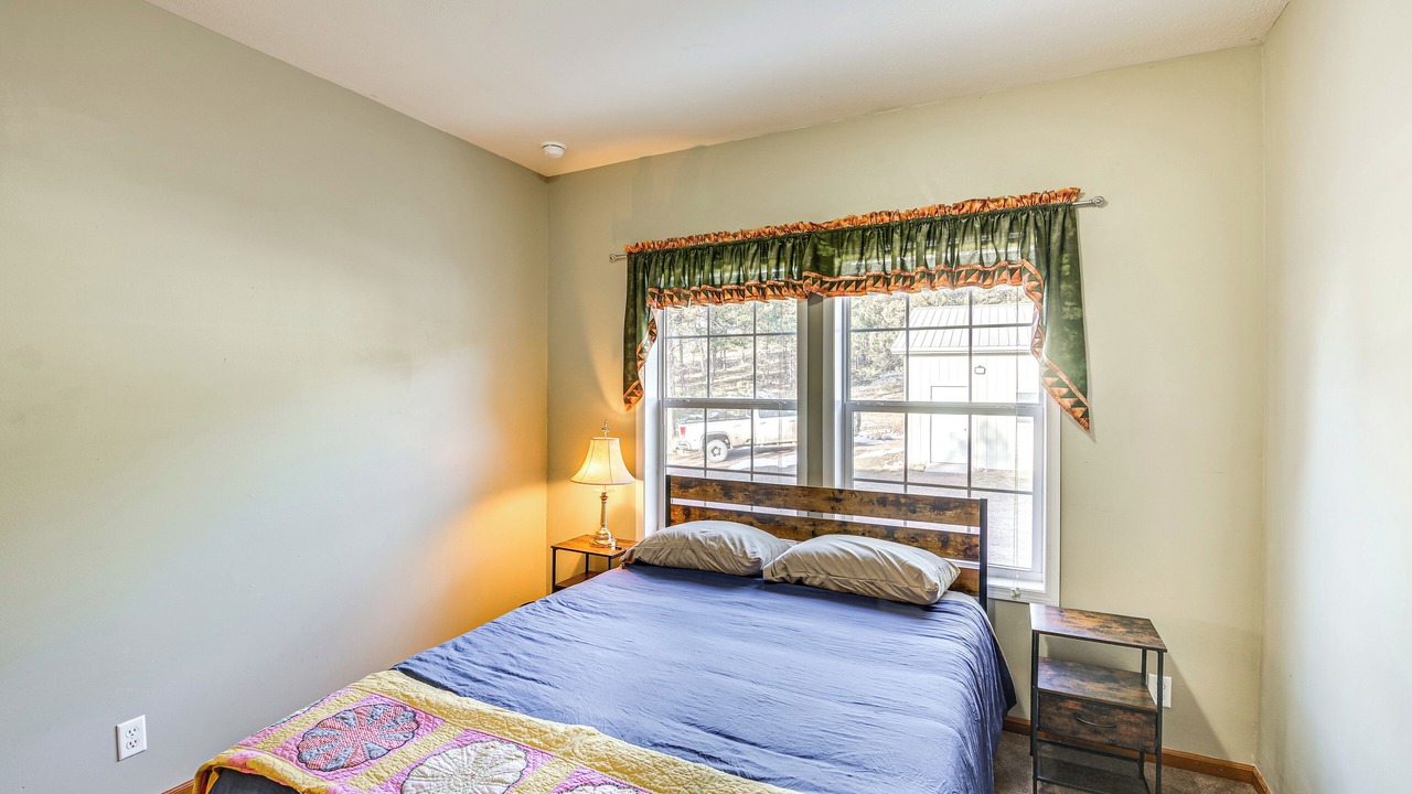 Photo of Bedroom in Hot Springs