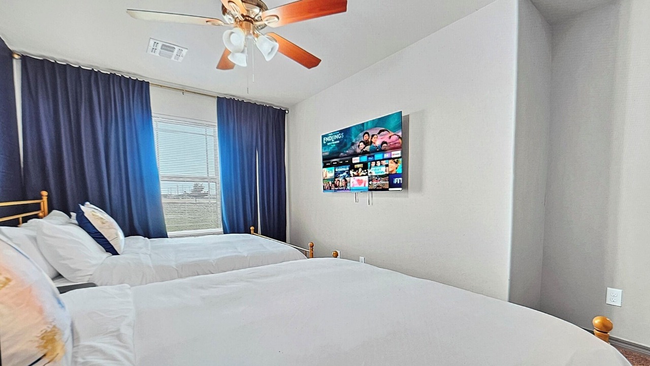 Photo of Bedroom in Elgin
