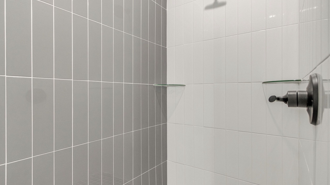 Photo of Bathroom in Mustang