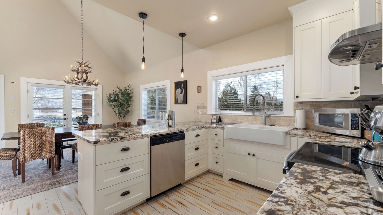 Photo of Kitchen in Chelan