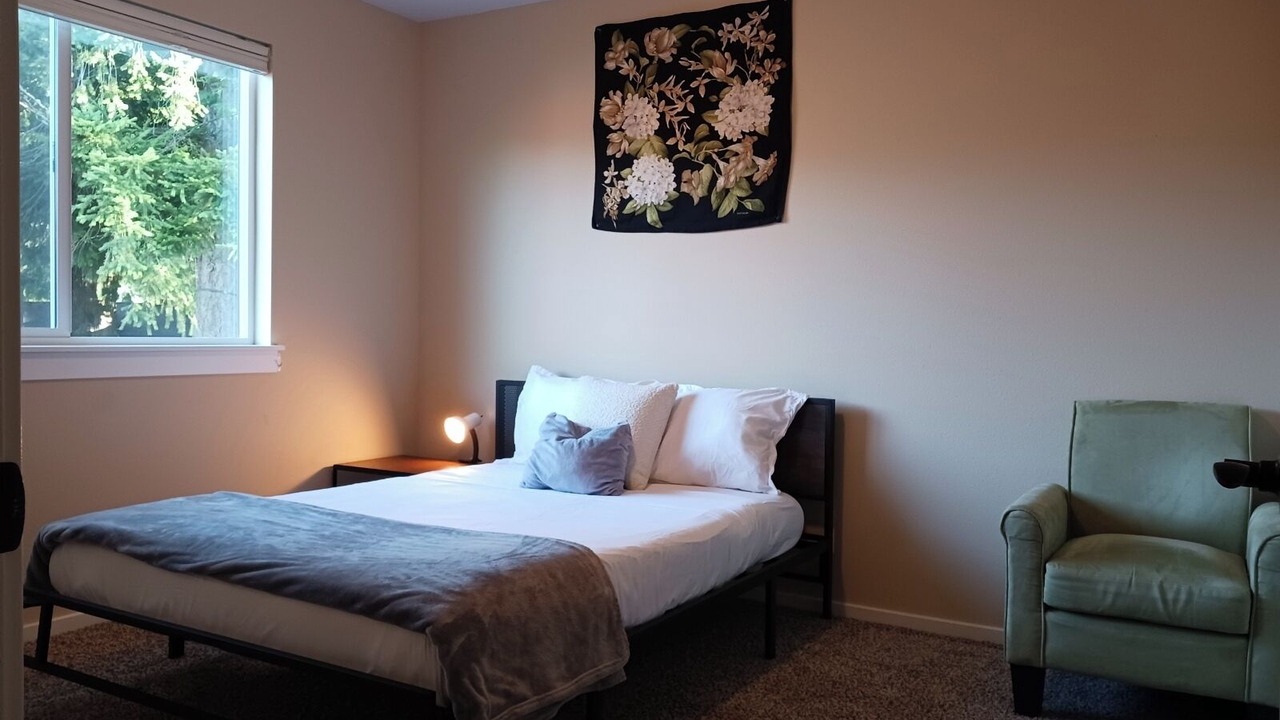 Photo of Bedroom in Puyallup