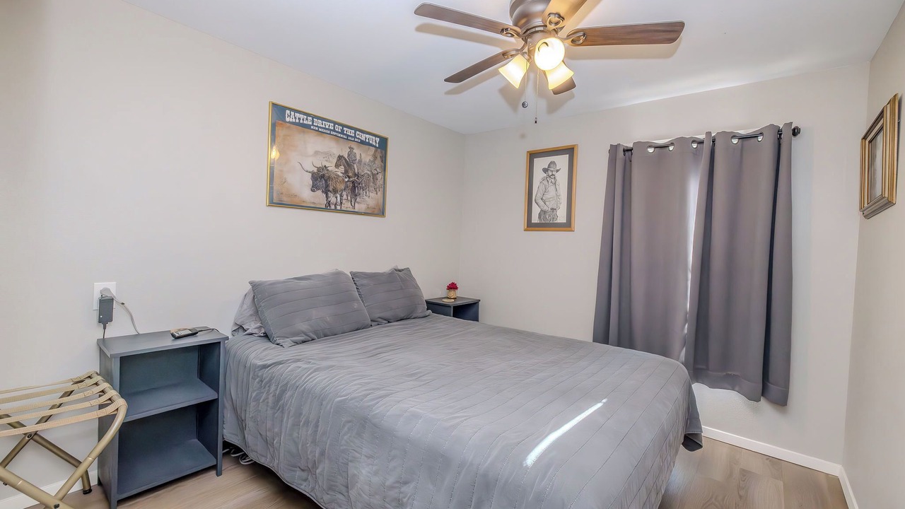 Photo of Bedroom in Graford