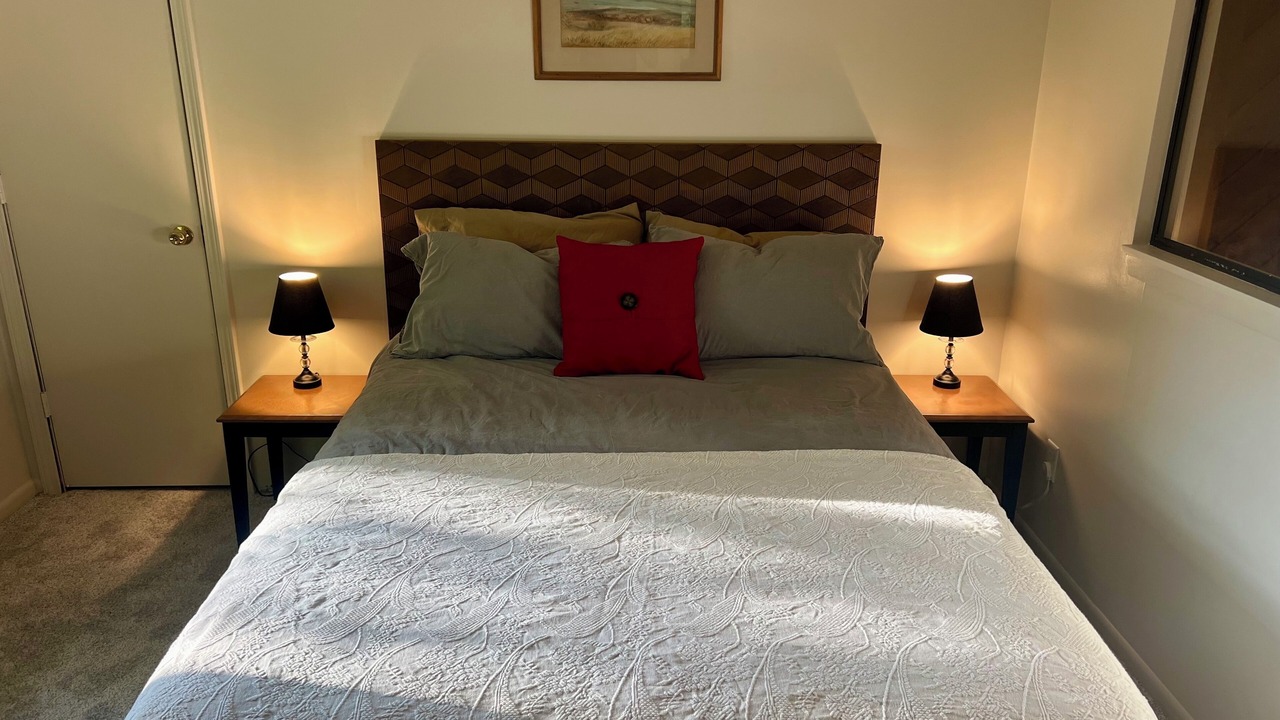 Photo of Bedroom in Lawrence