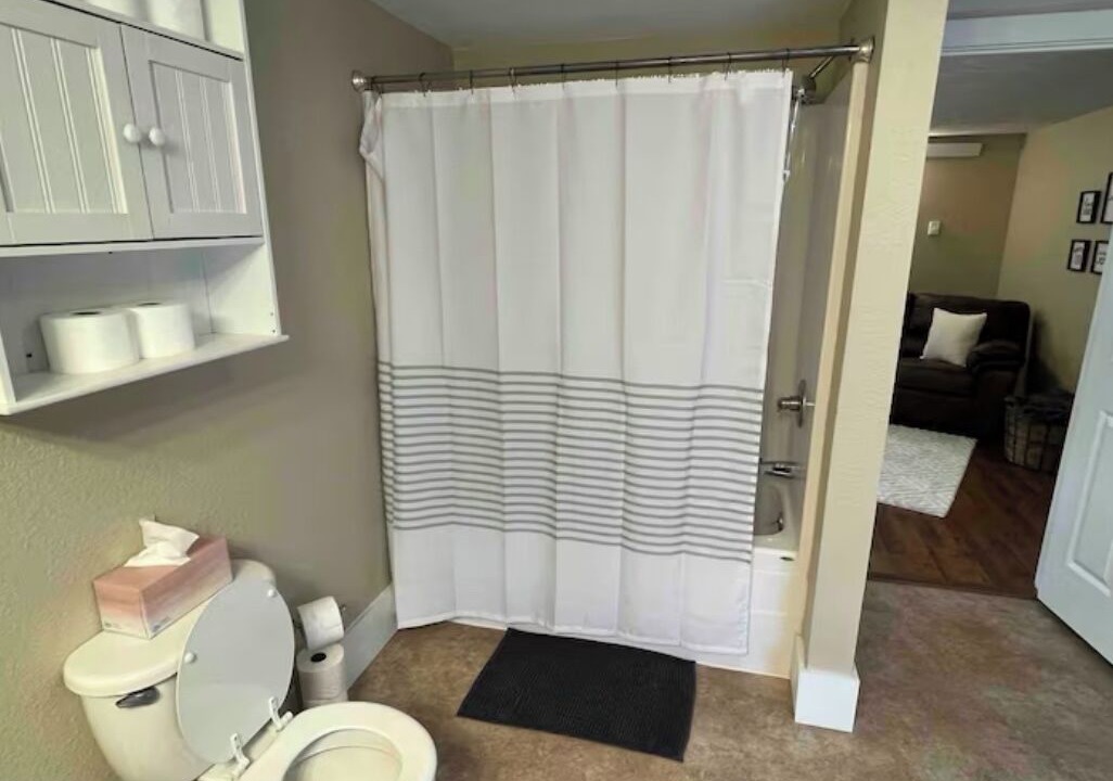 Photo of Bathroom in Valentine
