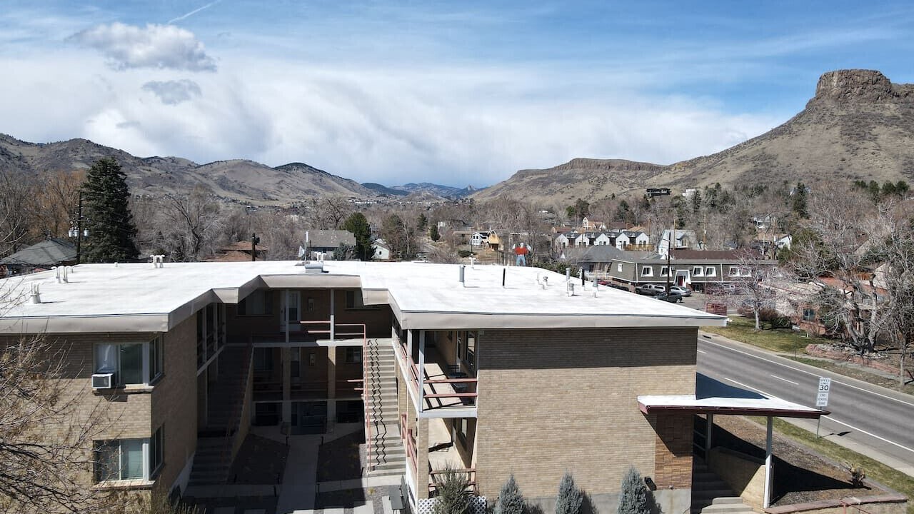Photo of Outdoor in Golden