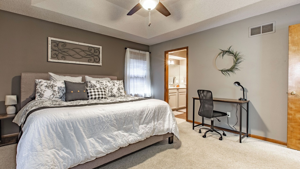 Photo of Bedroom in Overland Park