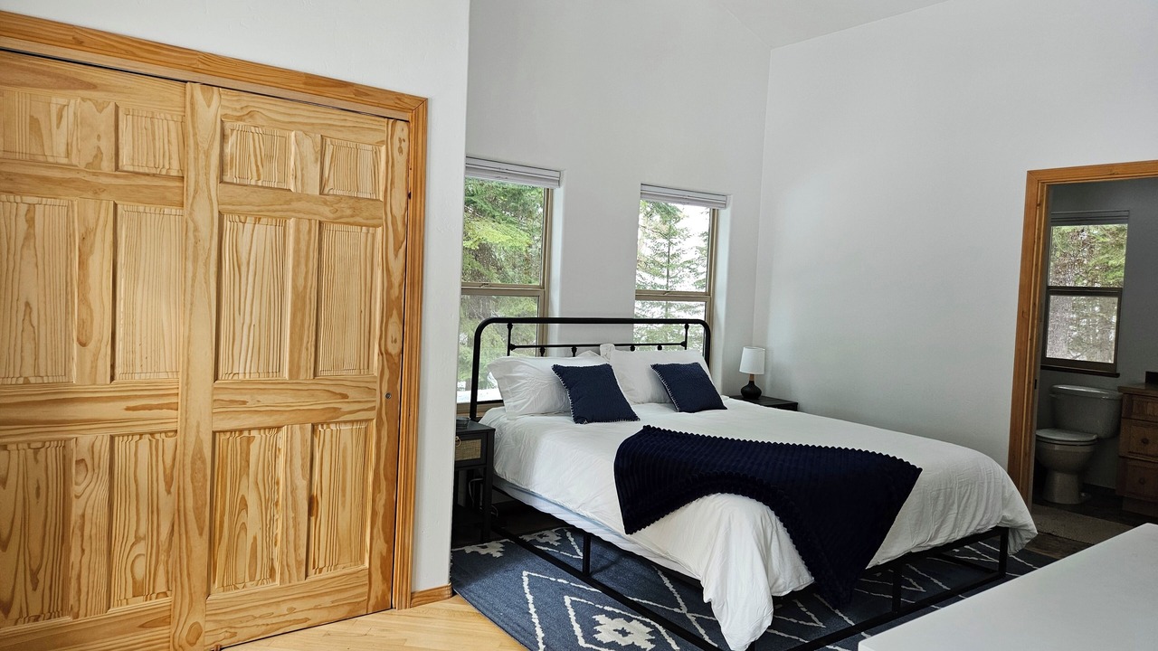 Photo of Bedroom in New Meadows