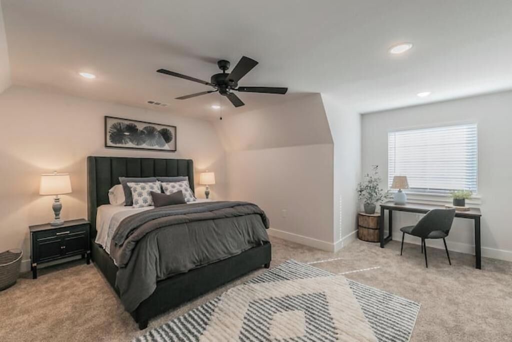 Photo of Bedroom in Roanoke