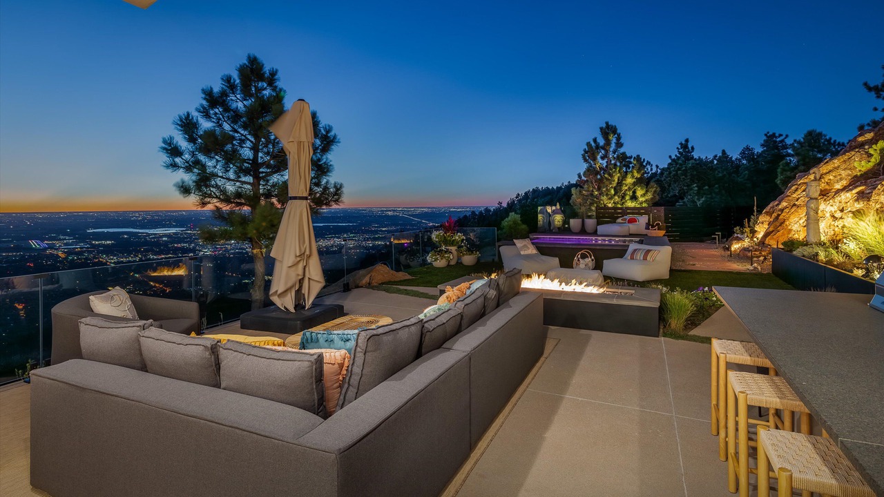 Photo of Outdoor in Pine Brook Hill
