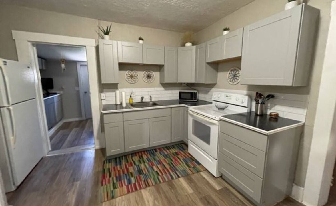 Photo of Kitchen in Cache