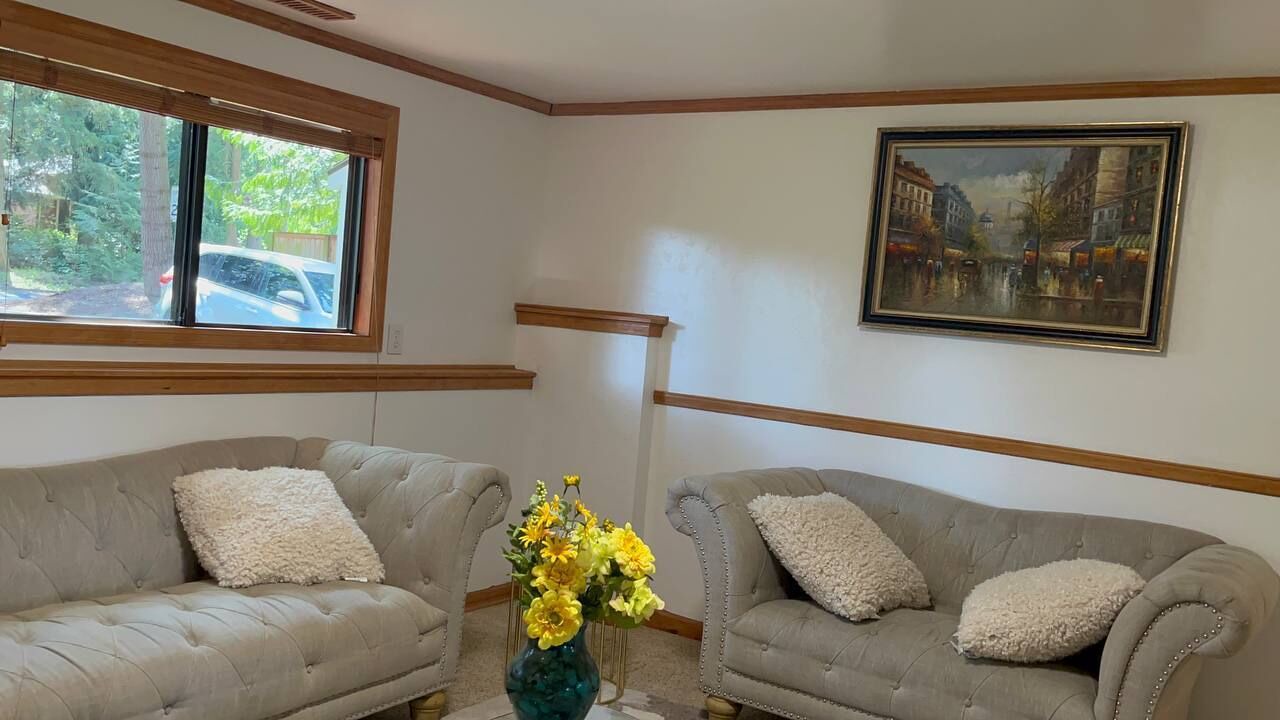 Photo of Livingroom in Picnic Point-North Lynnwood